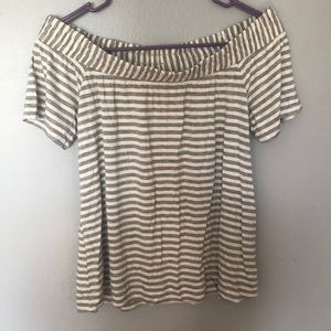 ModCloth off the shoulder top Sz M